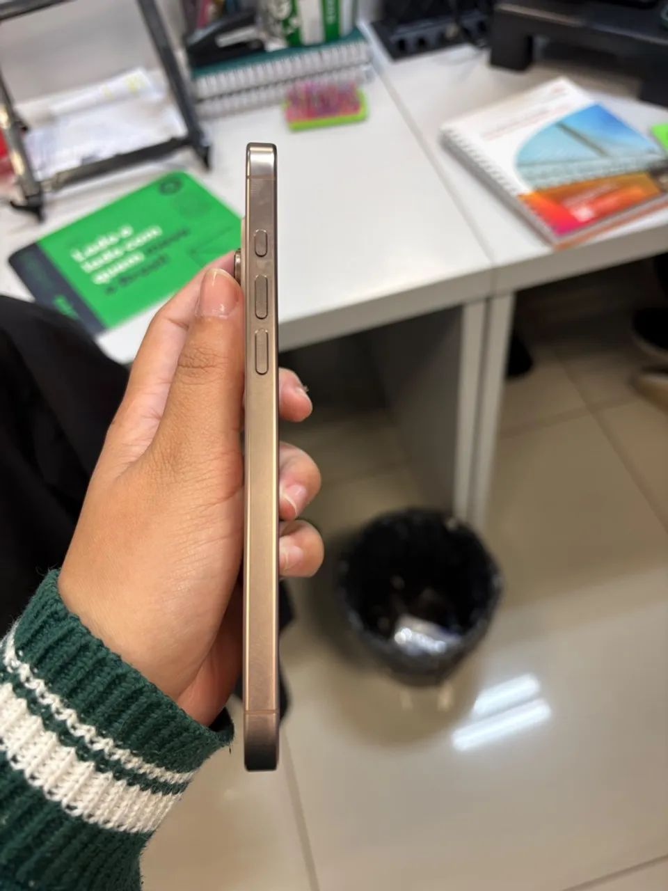 IPhone 17 pro - Foto 2