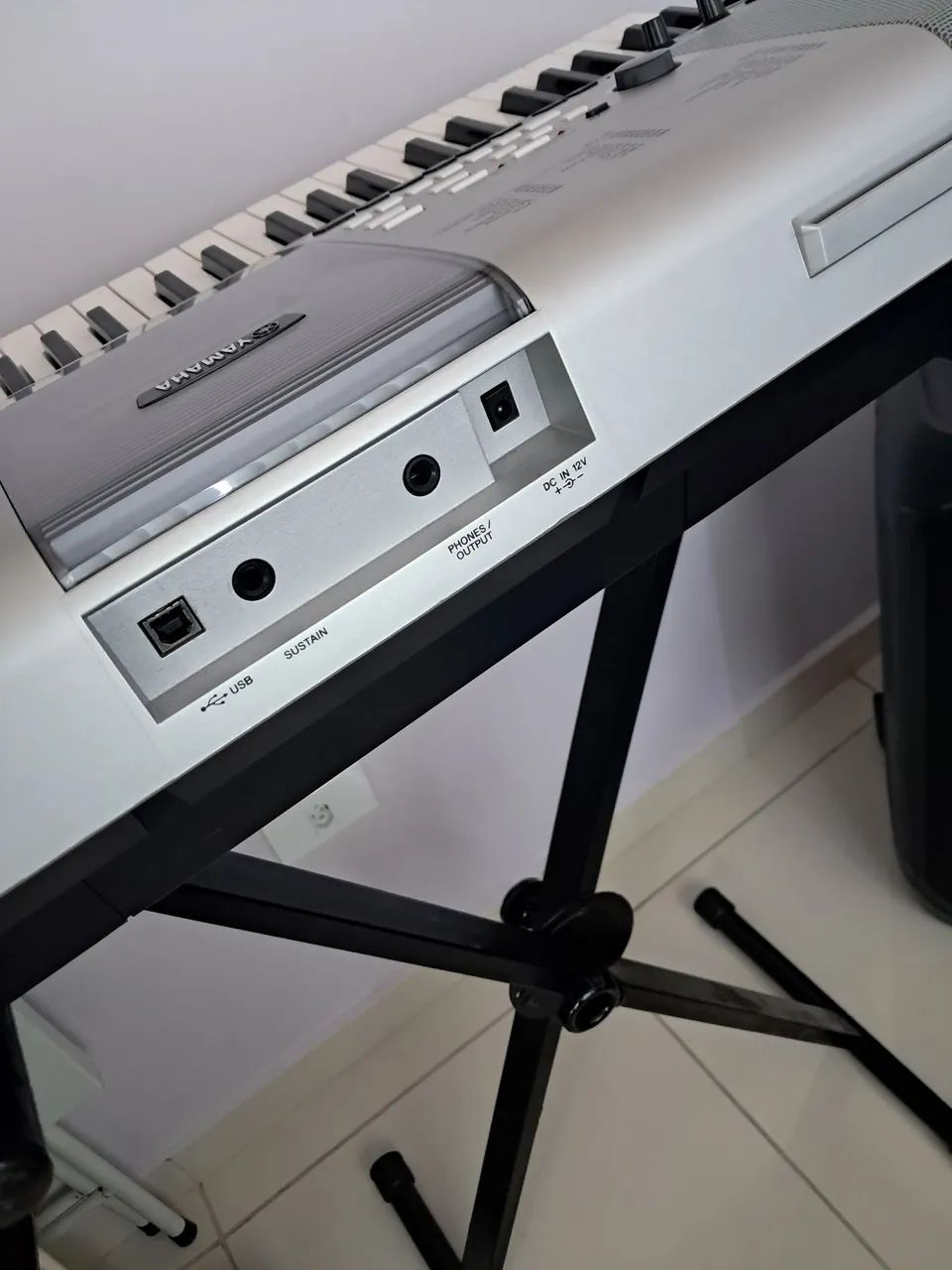 Teclado PSR E 413 YAMAHA. - Foto 5