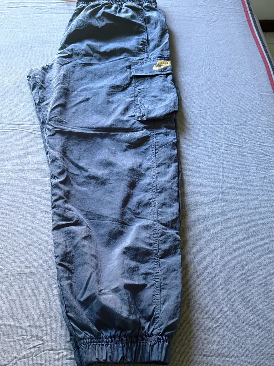 VENDO CALÇA NIKE EM PERFEITO ESTADO - Foto 2