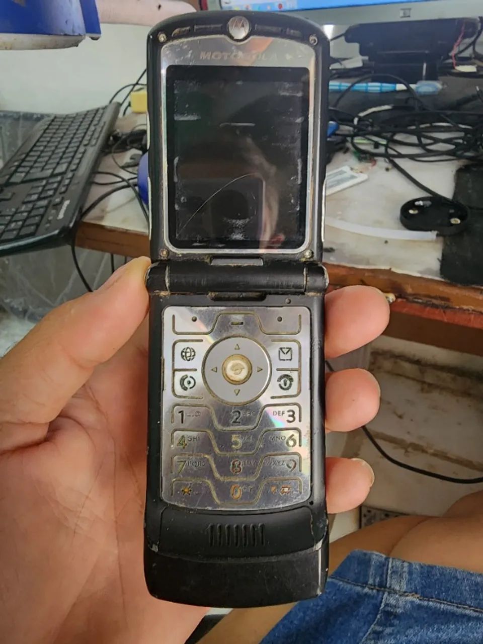 Motorola V3
