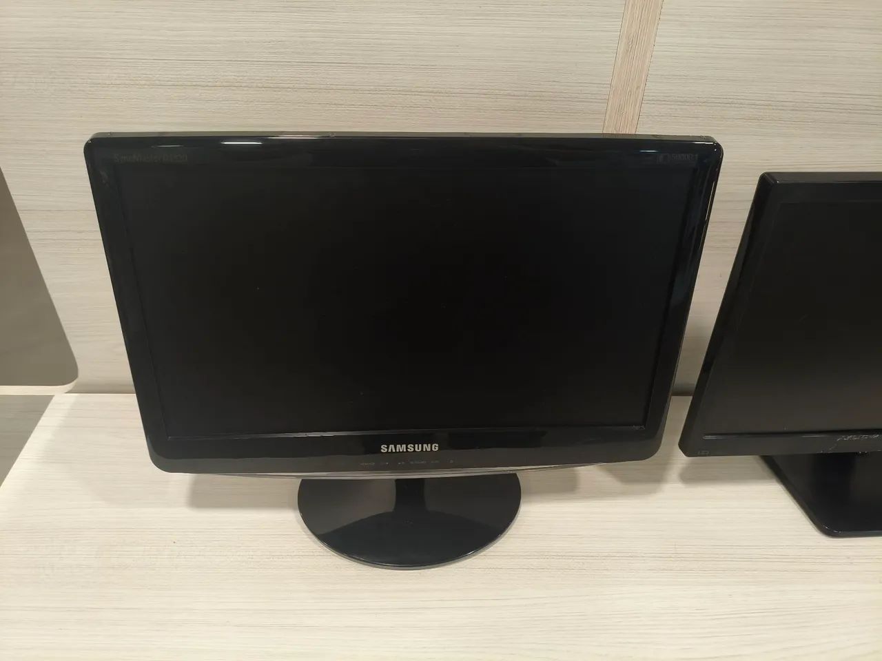 Monitor LG e Samsung  - Foto 3