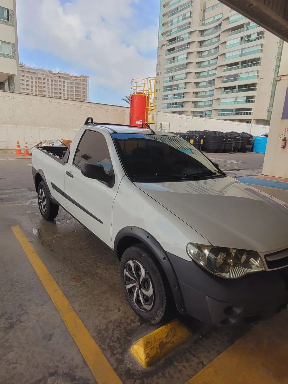 Fiat Strada 1.4 MPI Fire Flex 8V CS 2012
