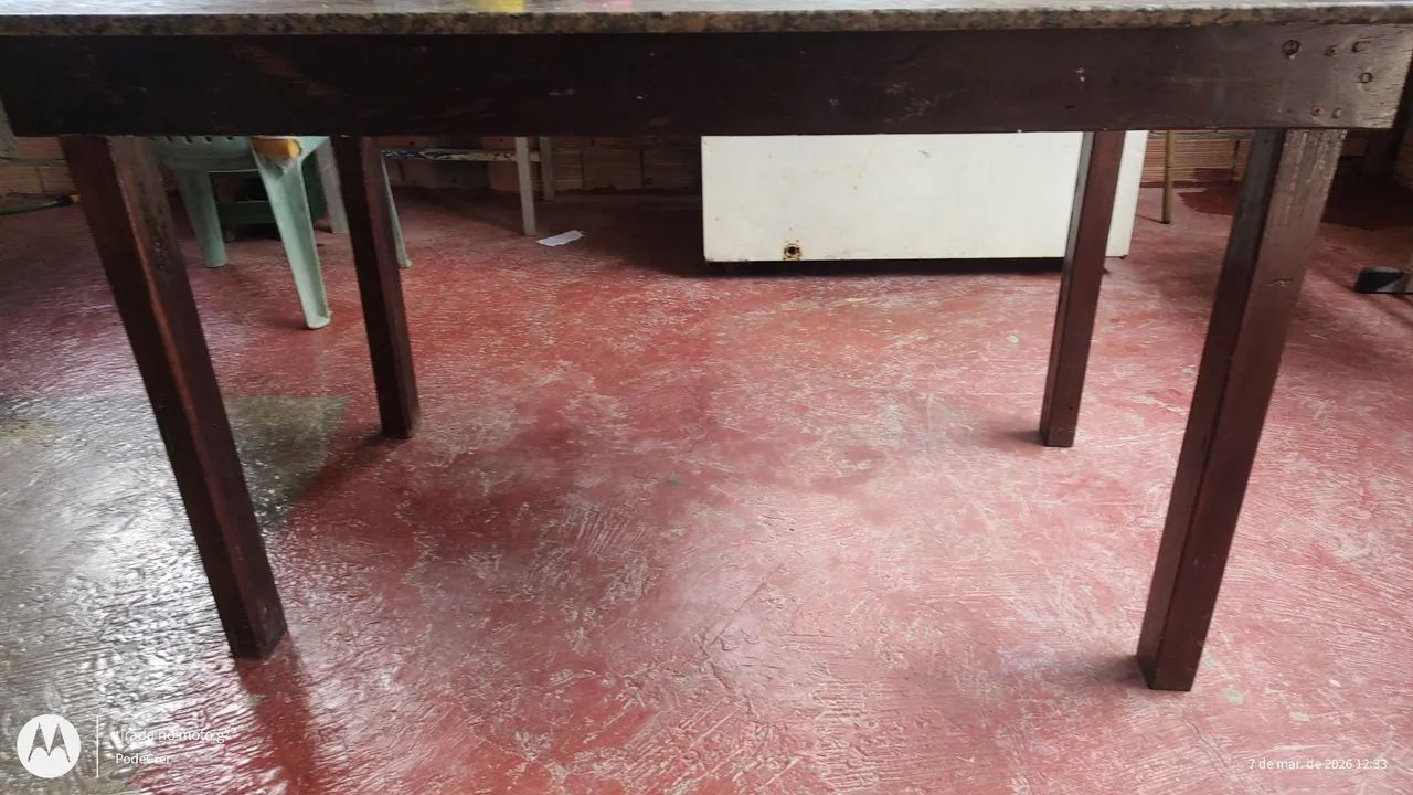 Mesa de marmore e madeira ,1,40 x 80 - Foto 3