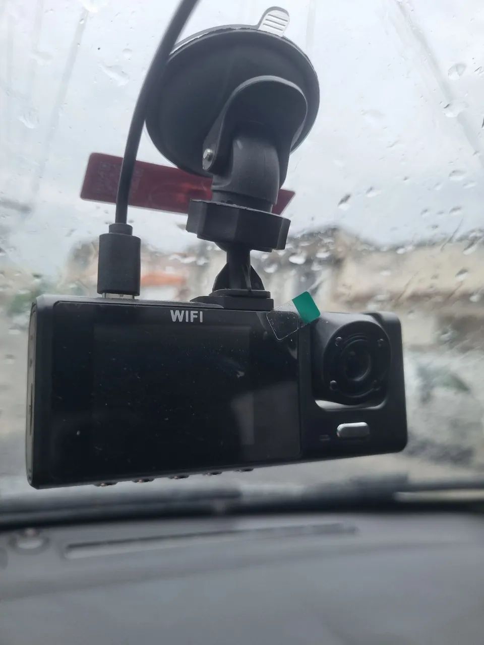 Câmera veicular Wi-Fi 