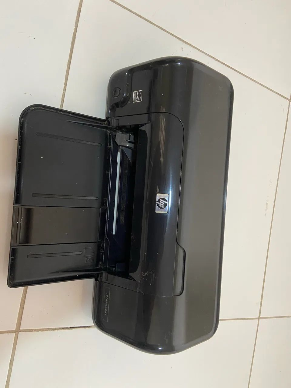 Impressora HP DeskJet 2050 - Multifuncional - Foto 3