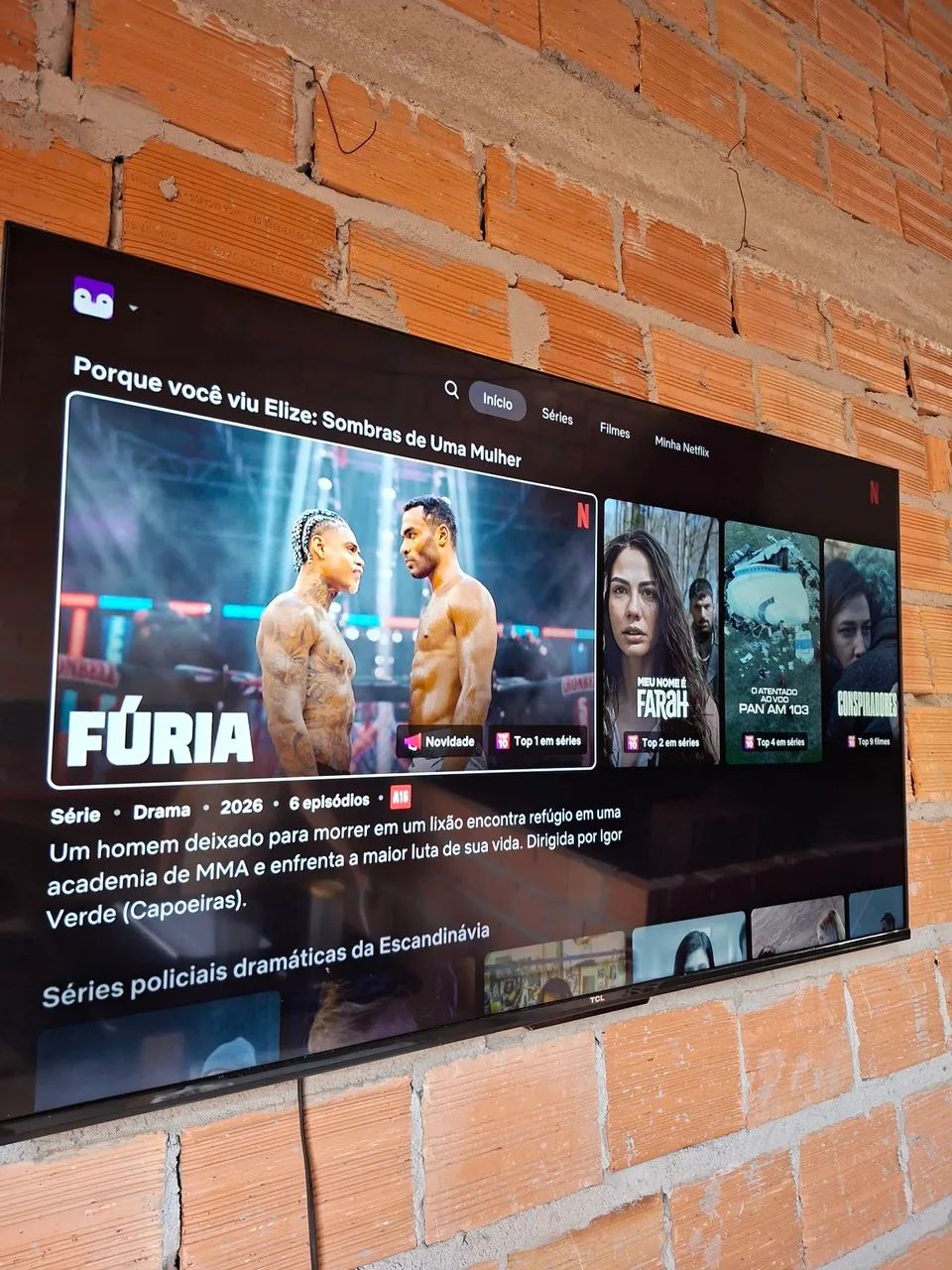 TV TCL Smart 43" - Ótimo Estado - R$ 700 - Foto 2