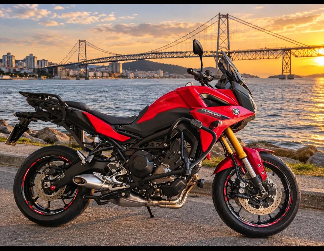 Tracer GT 900( único dono bem conservada)