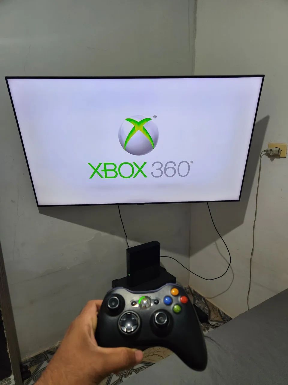 Xbox 360 super slim + 2 ctrl - Foto 2