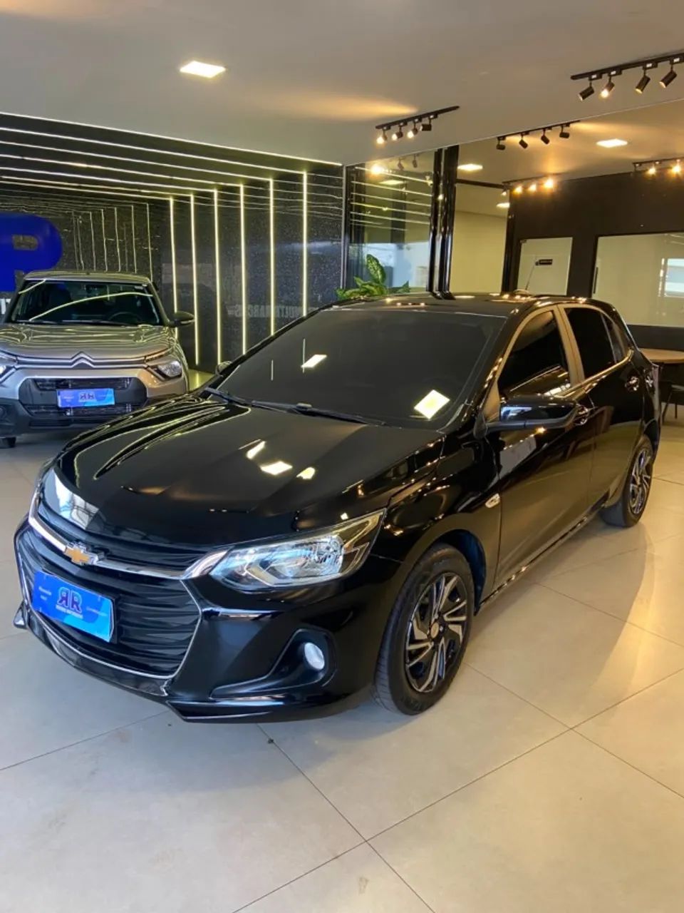 Chevrolet Onix Hatch LT 1.0 12V Flex Mec. 4P 2025 - Foto 2