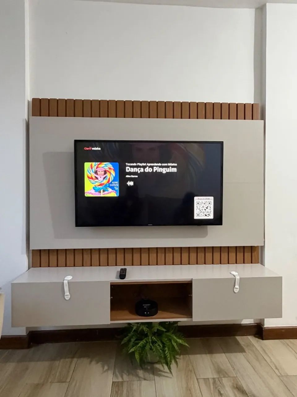 Rack com painel para TV  - Foto 2