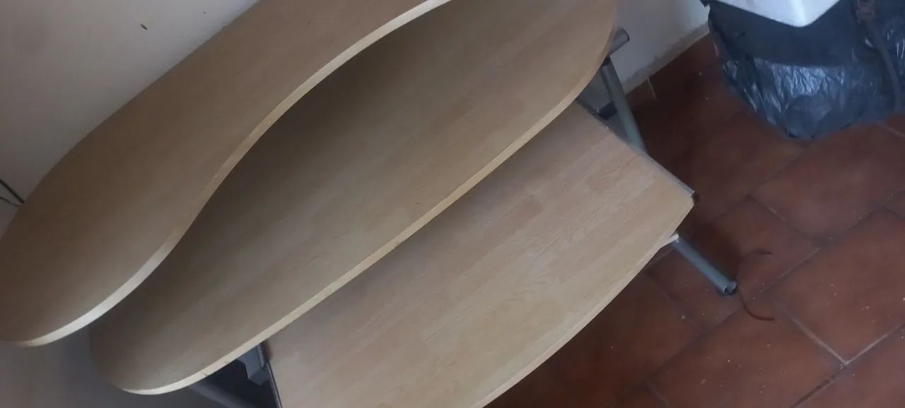 MESA ARTICULADA DIVERSAS POSIÇÕES EM ESTADO DE NOVA
