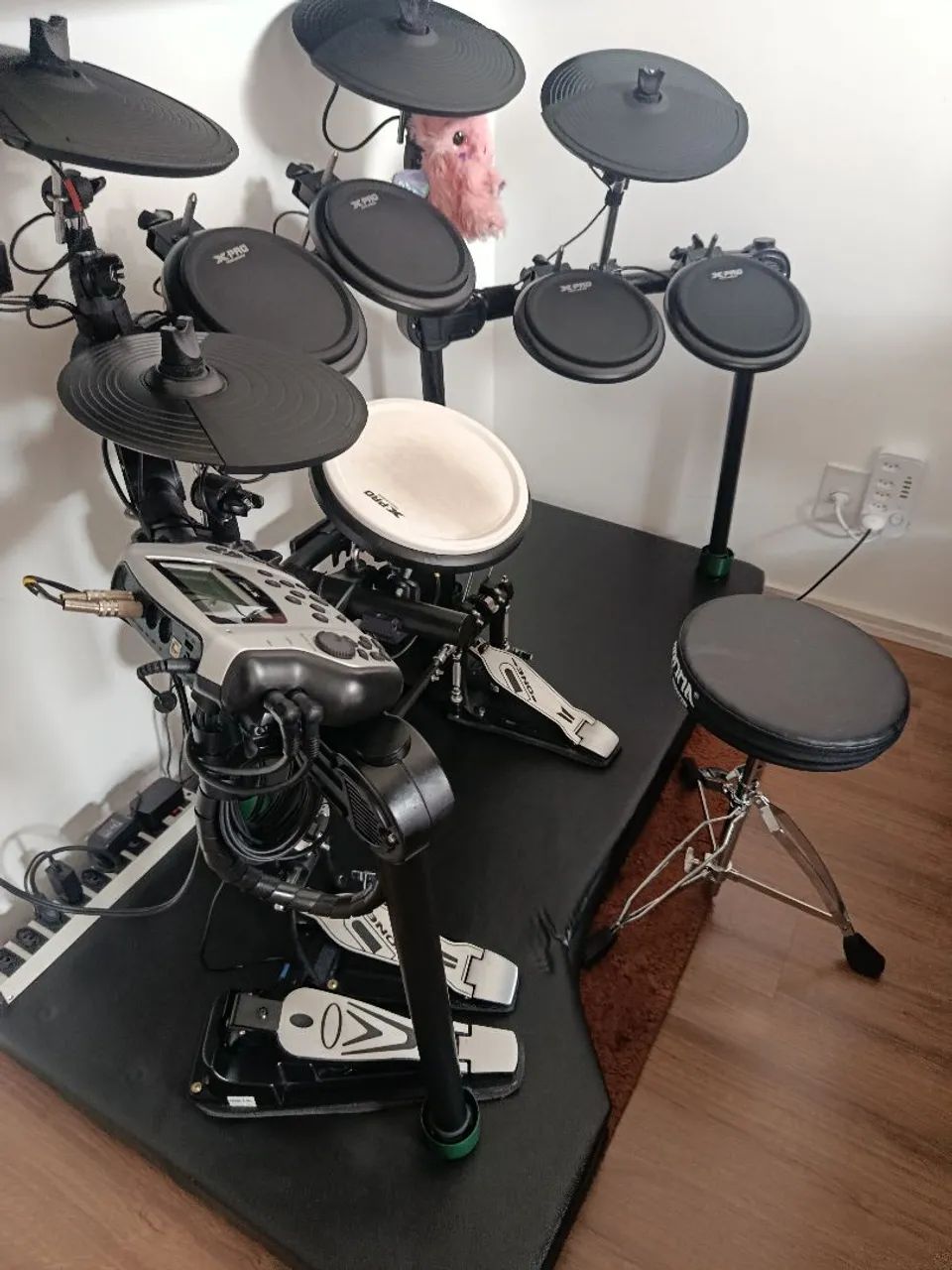 VENDO BATERIA ELETRÔNICA IBANEZ COMPLETA  - Foto 2