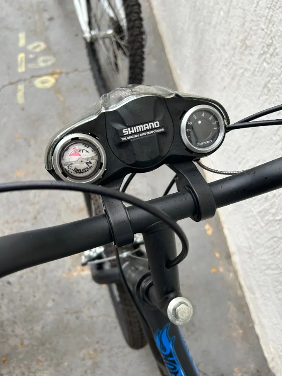 BICICLETA CALOI HOT WHEELS - ARO 20 - Foto 2