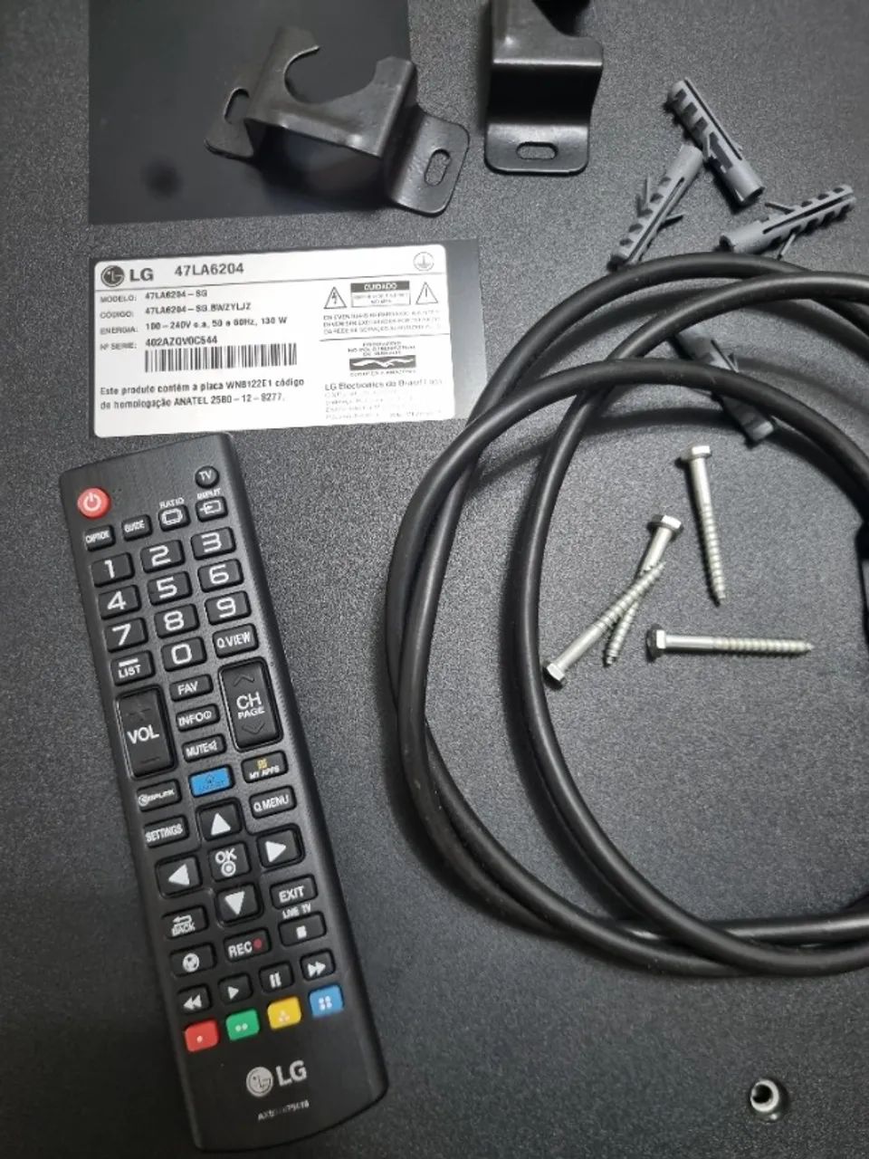LG Smart TV, 47 inches491789814103418885