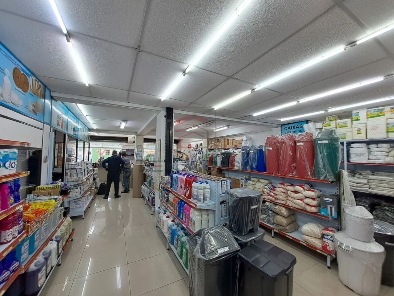 Galpão a venda na Mooca com 650 metros e entrada para caminhão