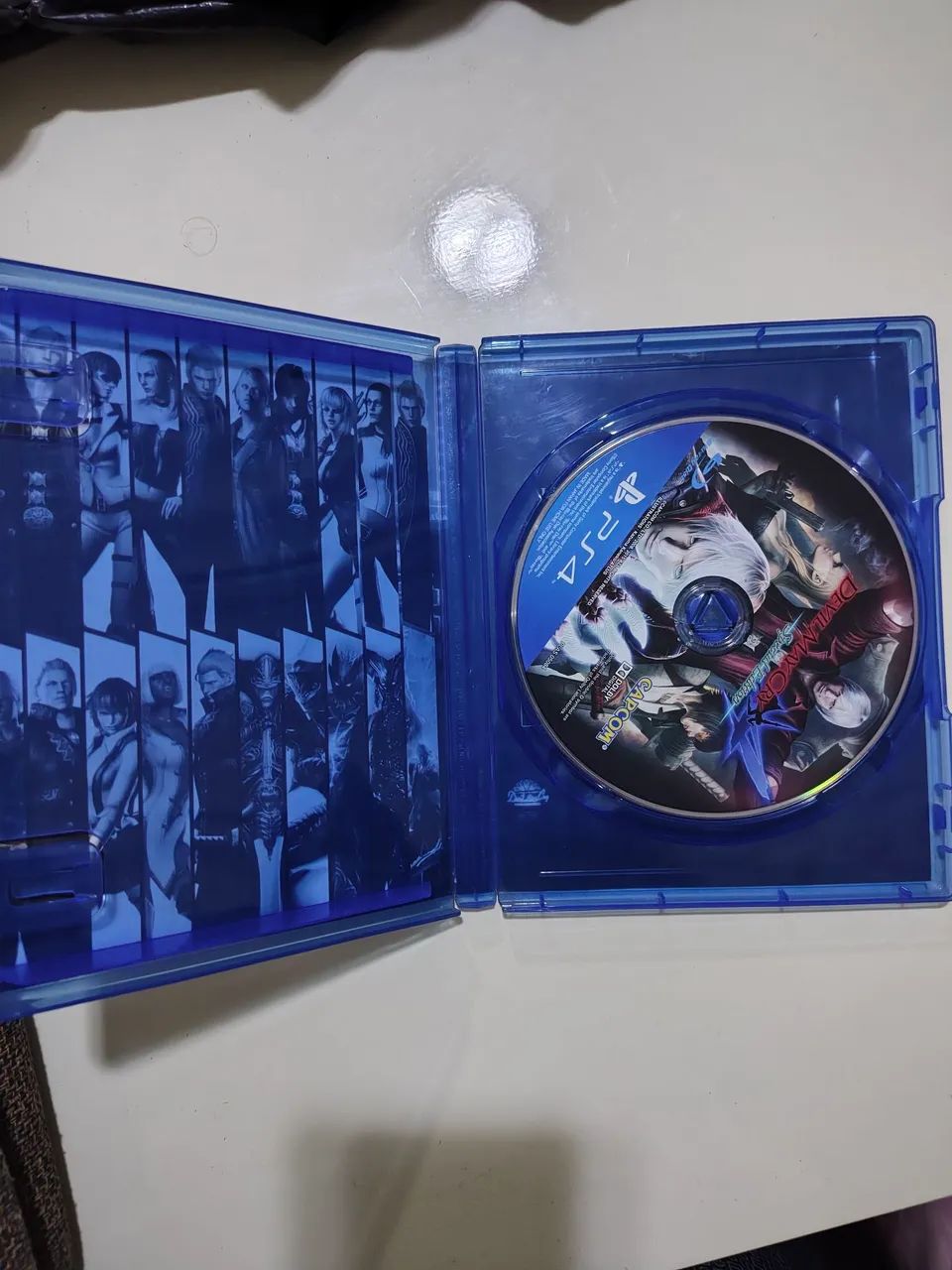 Devil May Cry 4 Special Edition PS4  - Foto 3