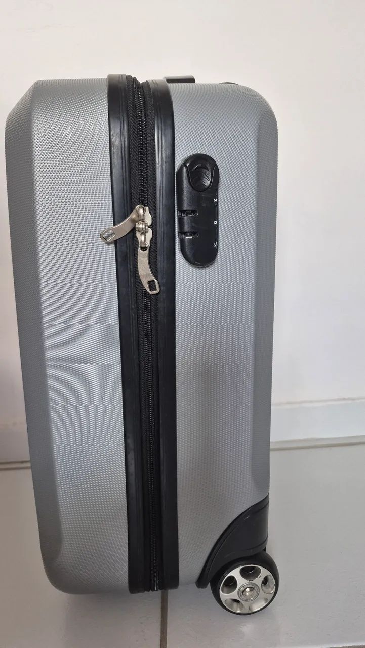 Mala de viagem 10kg com trava - Foto 3