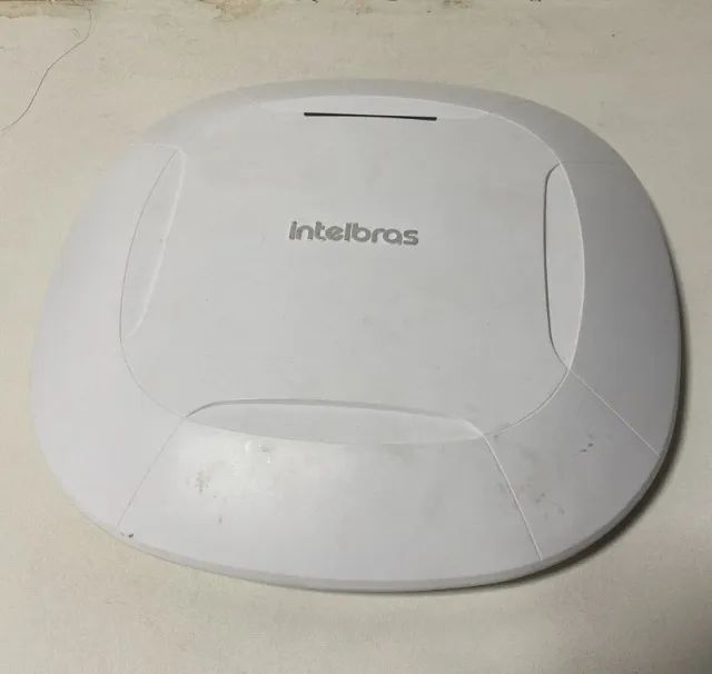 Equipamento de Rede Intelbras - 2 Portas RJ45- ap 1750 AC