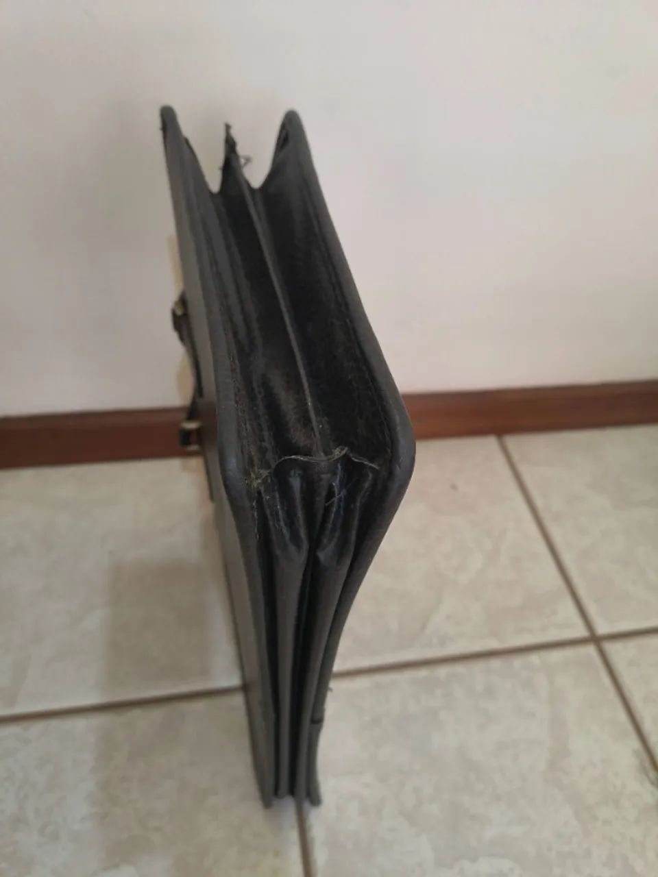 Pasta Executiva Primicia em Couro Preto - Foto 4