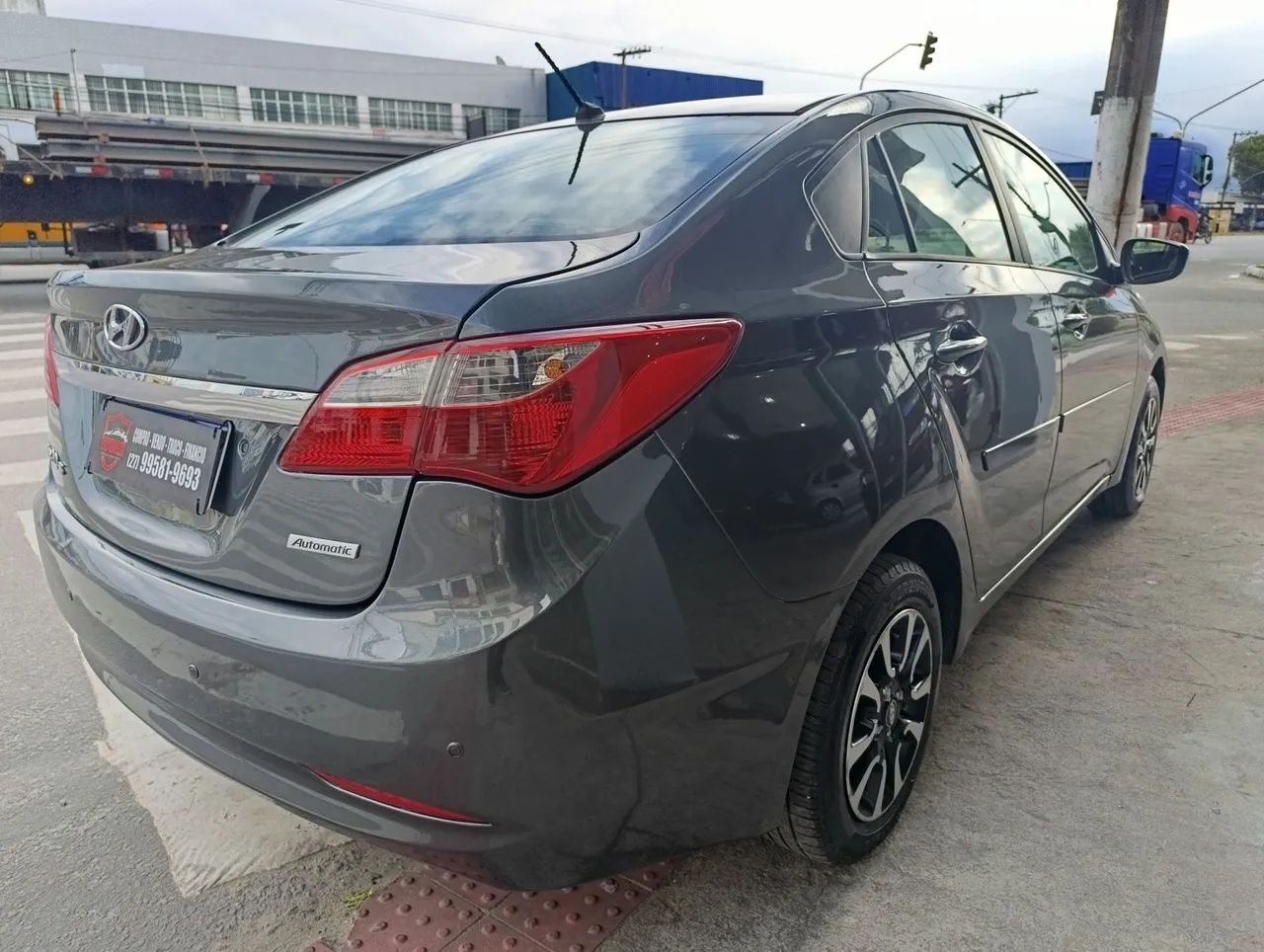 Hyundai HB20S C.style/c.plus1.6 Flex 16V Aut. 4P 2014 - Foto 3
