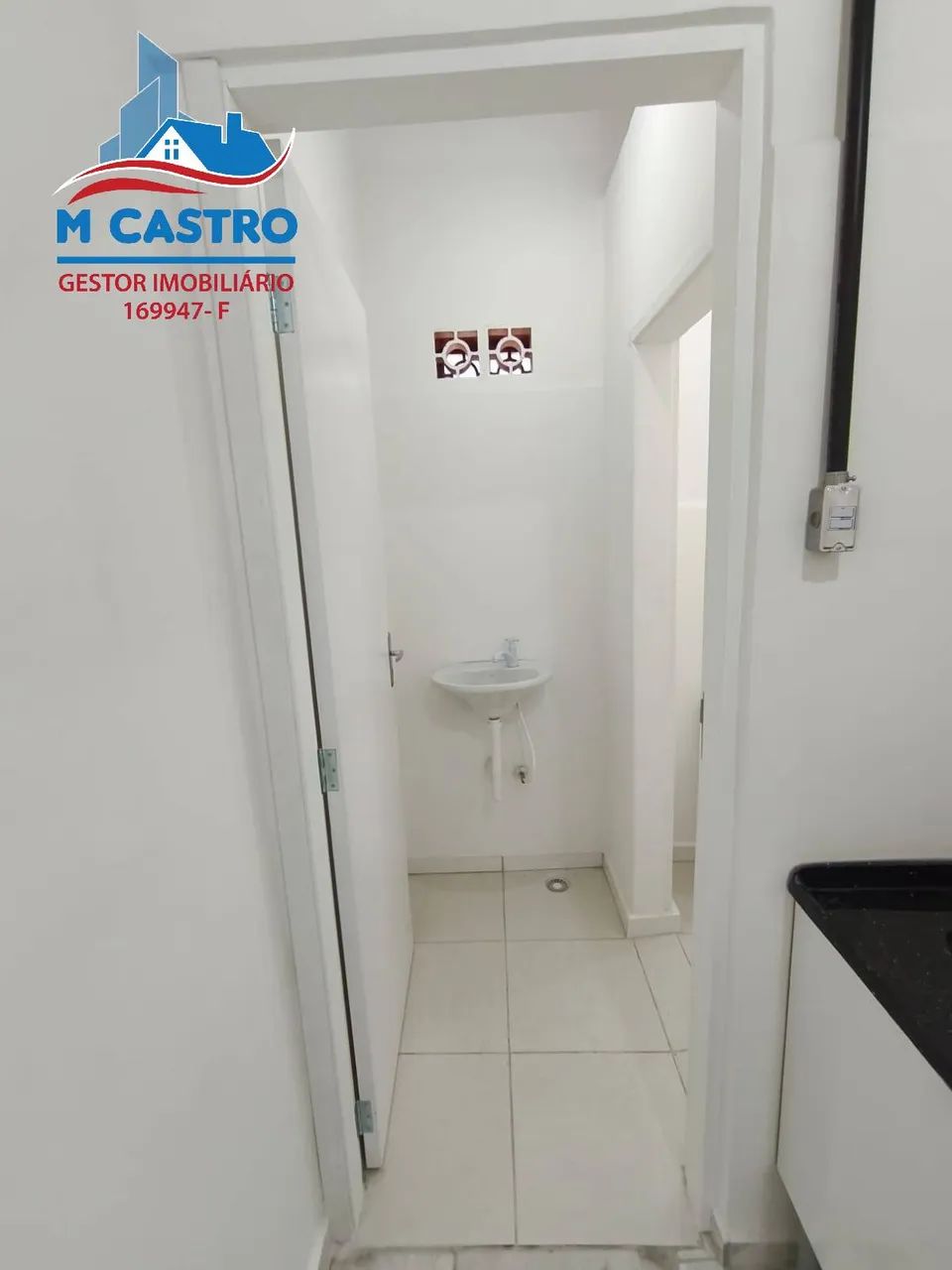 Salão Comercial - Depósito + Banheiro - Foto 4