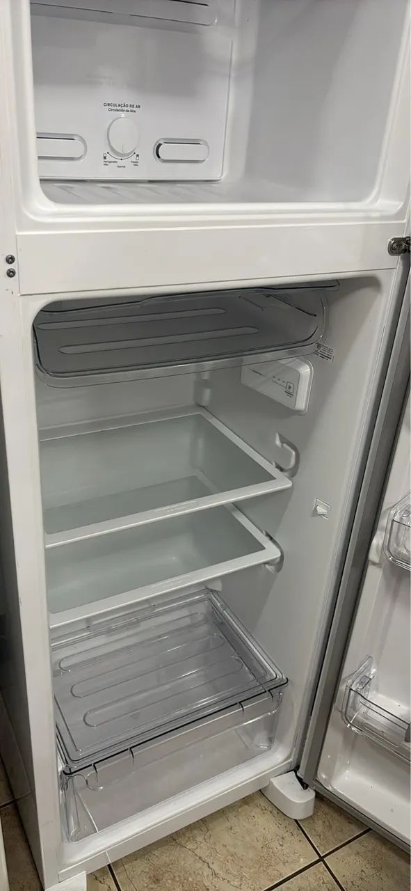 Vendo Geladeira Cônsul - Foto 4