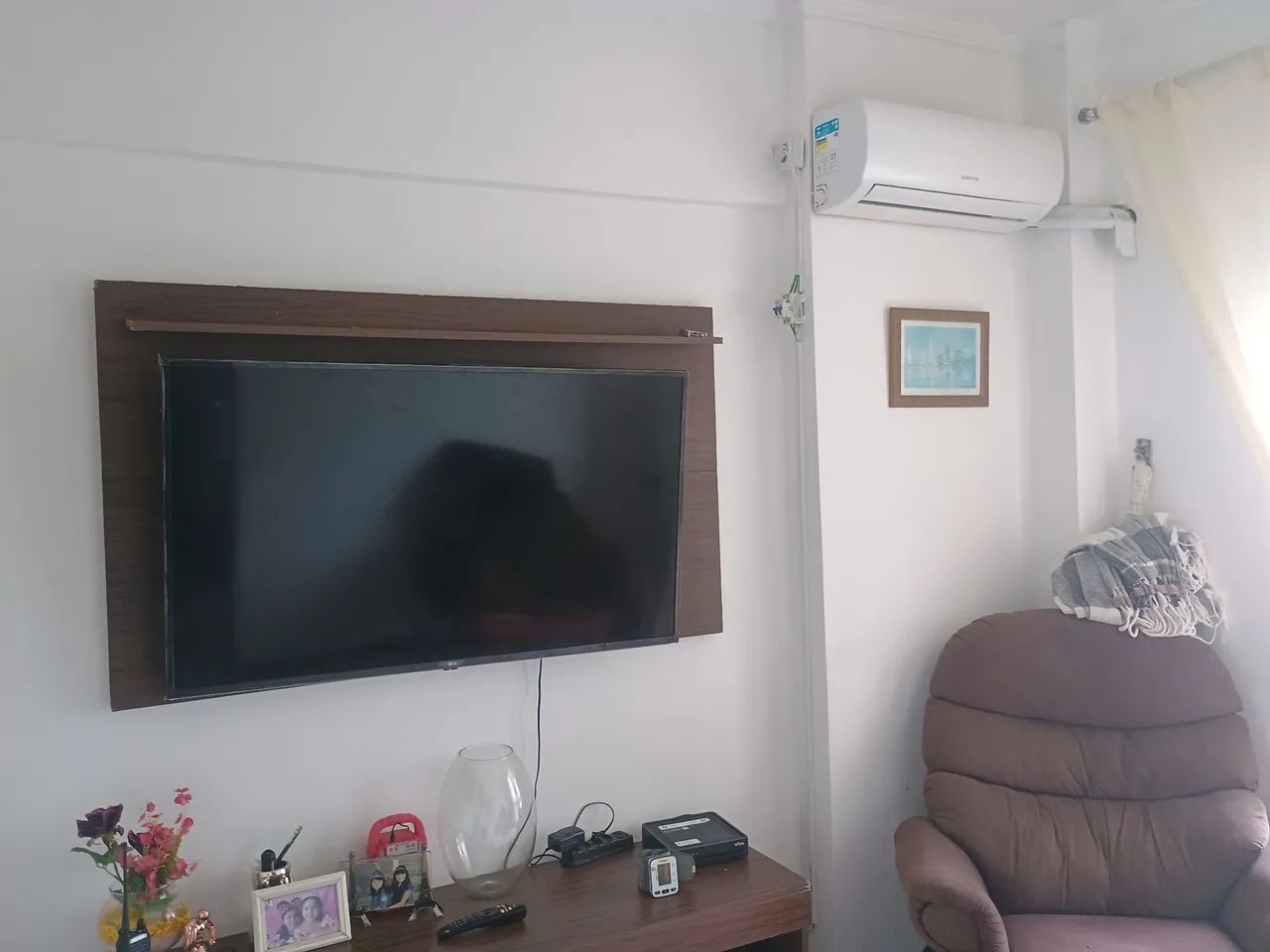 TV LG ,5 <Polegadas. Só retirada de peças+ controle remoto funcionando perfeitamente  - Foto 2