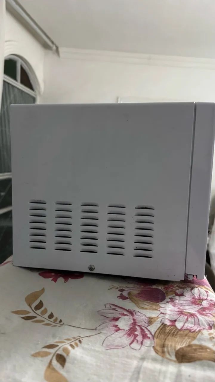 Micro-ondas Mondial de 21 litros - Foto 4