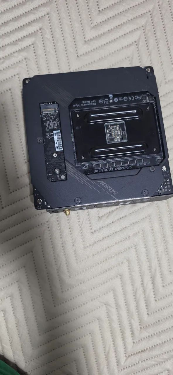 X570i Aorus Wi-Fi ( Defeito) - Foto 3