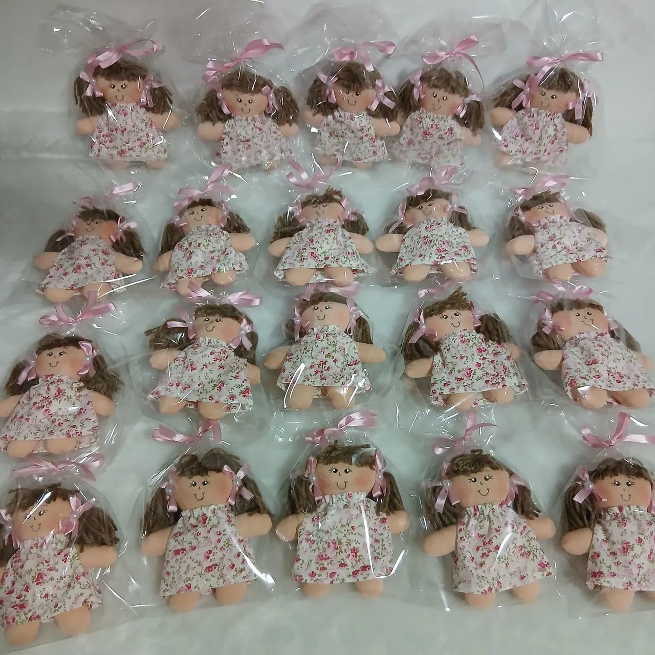 10 Bonecas  Lembrancinhas