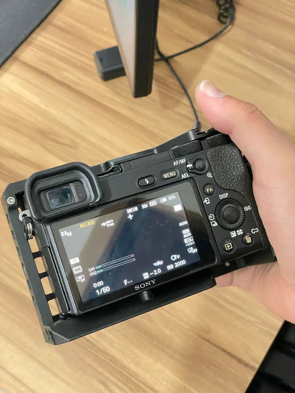 Câmera Sony a6500 4k  - Foto 2