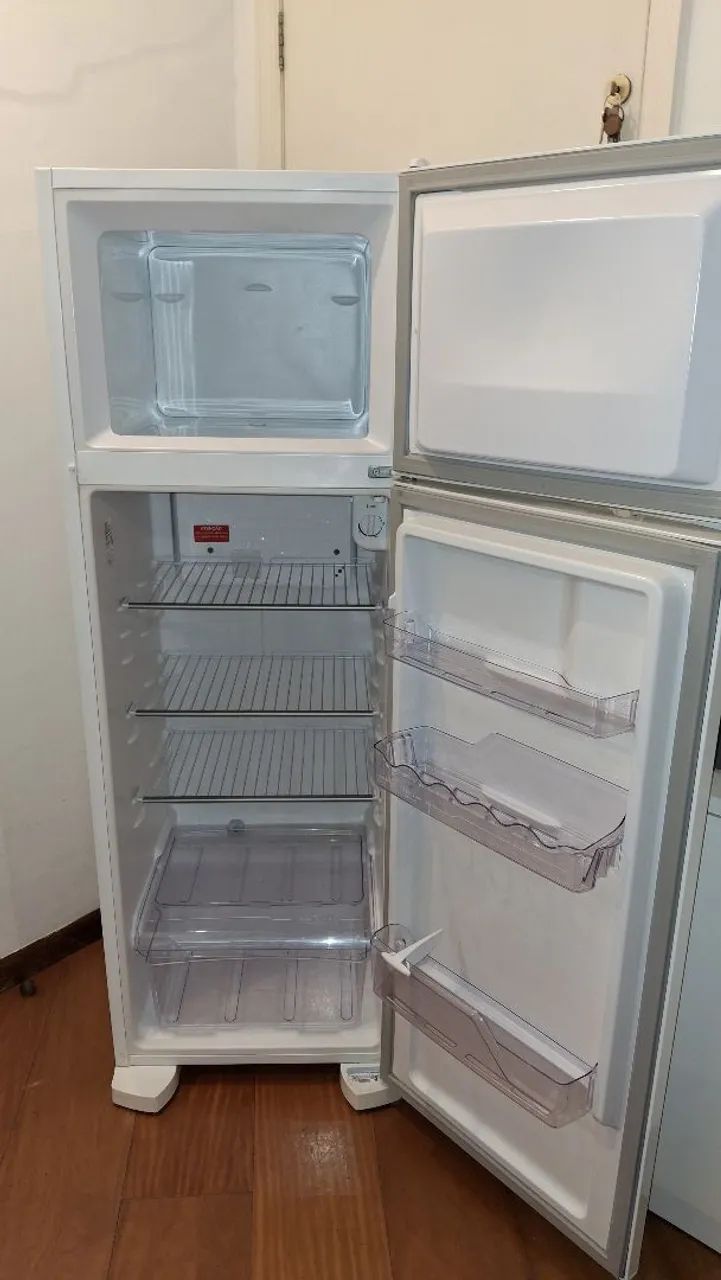 Geladeira Electrolux DC35A - Foto 3