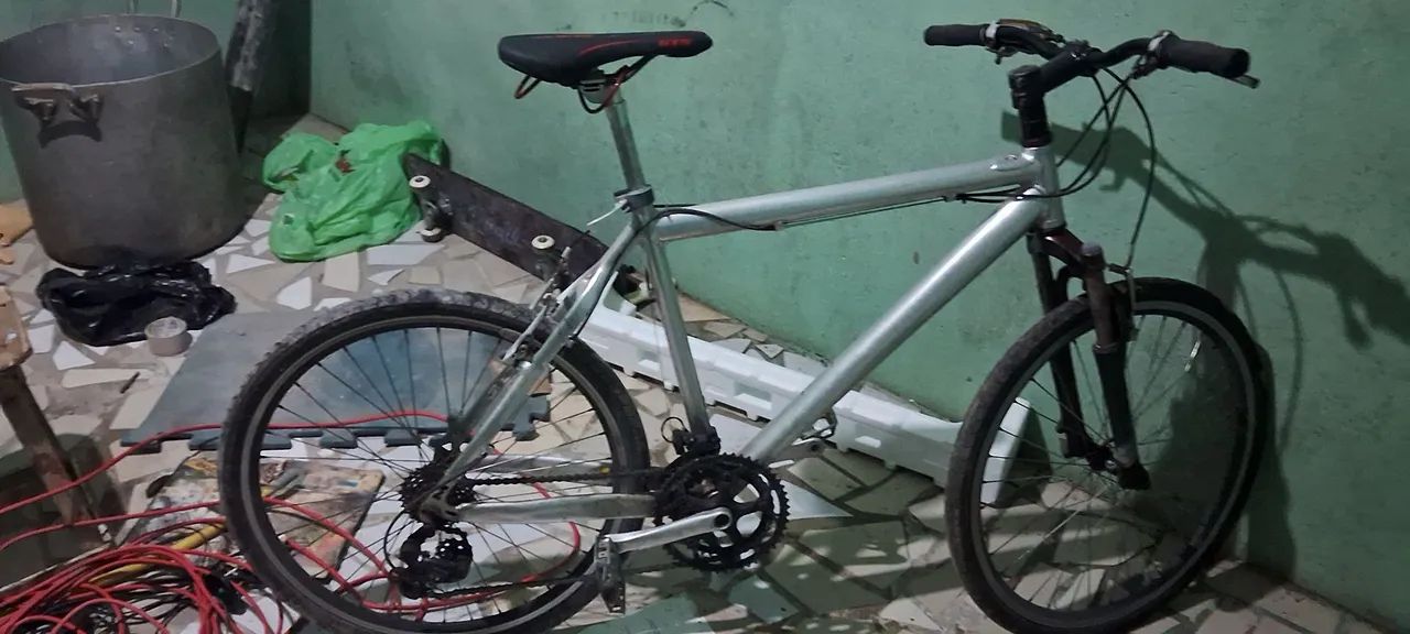 Bicicleta aro 26 de alumínio  - Foto 3