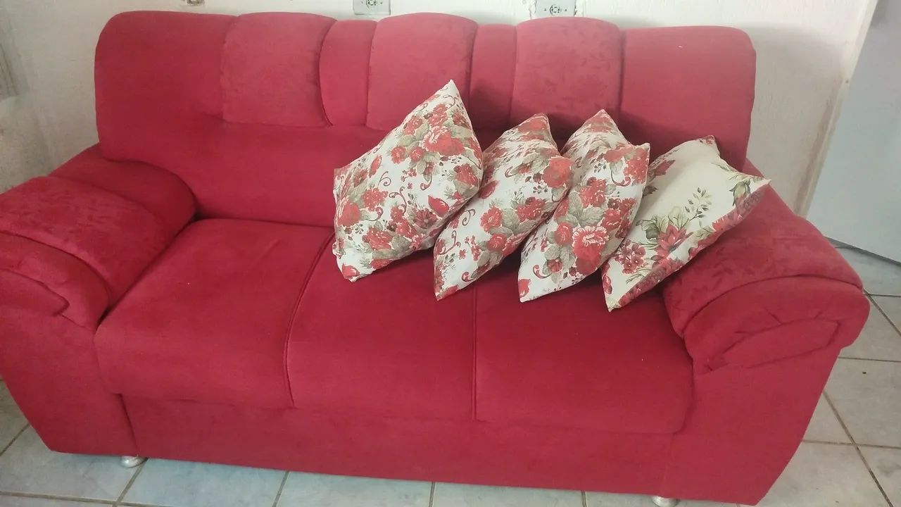 Sofá de dois e três lugares 