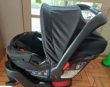Bebê Conforto Britax B-Safe 35 Elite com base para carro
