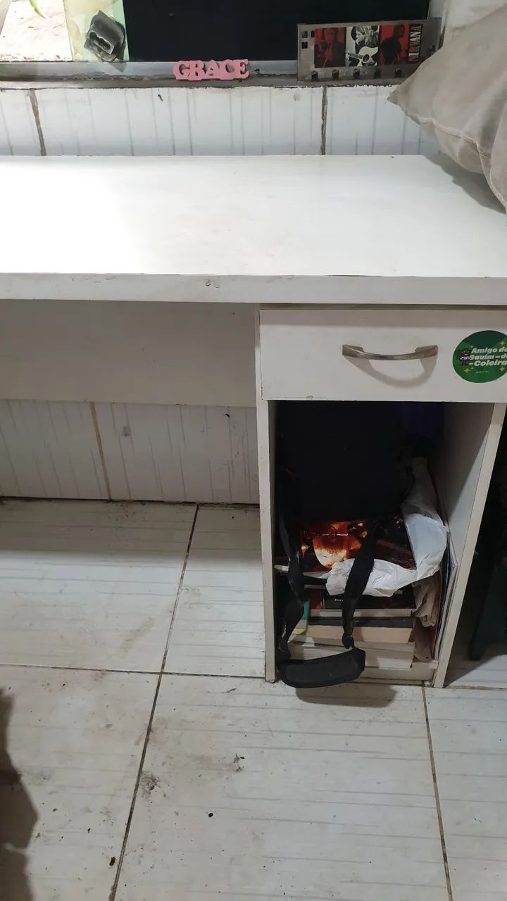 Escrivaninha para estudo - Foto 3