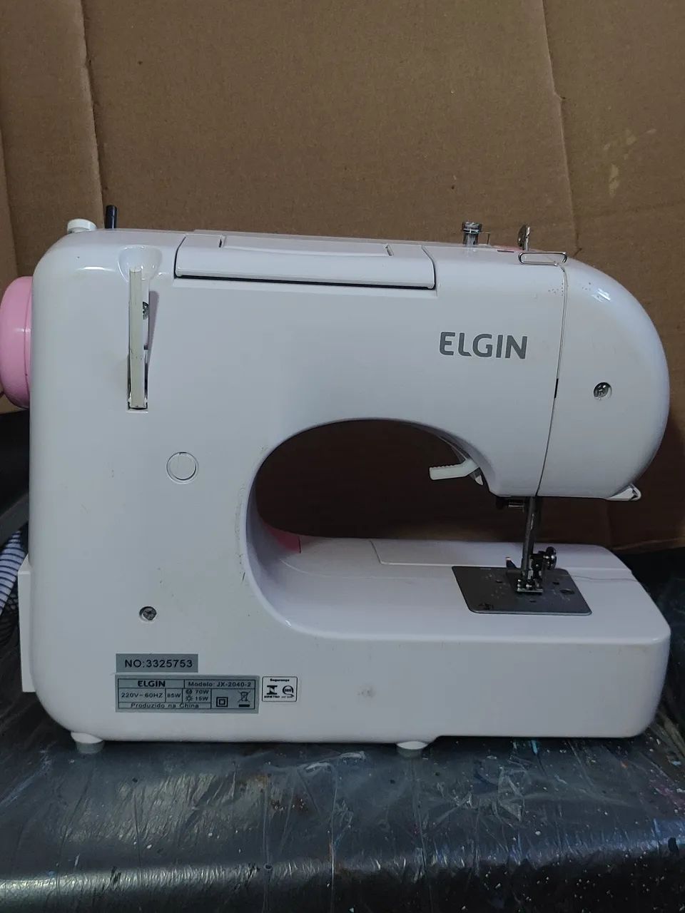 Máquina de costura Elgin - Foto 2