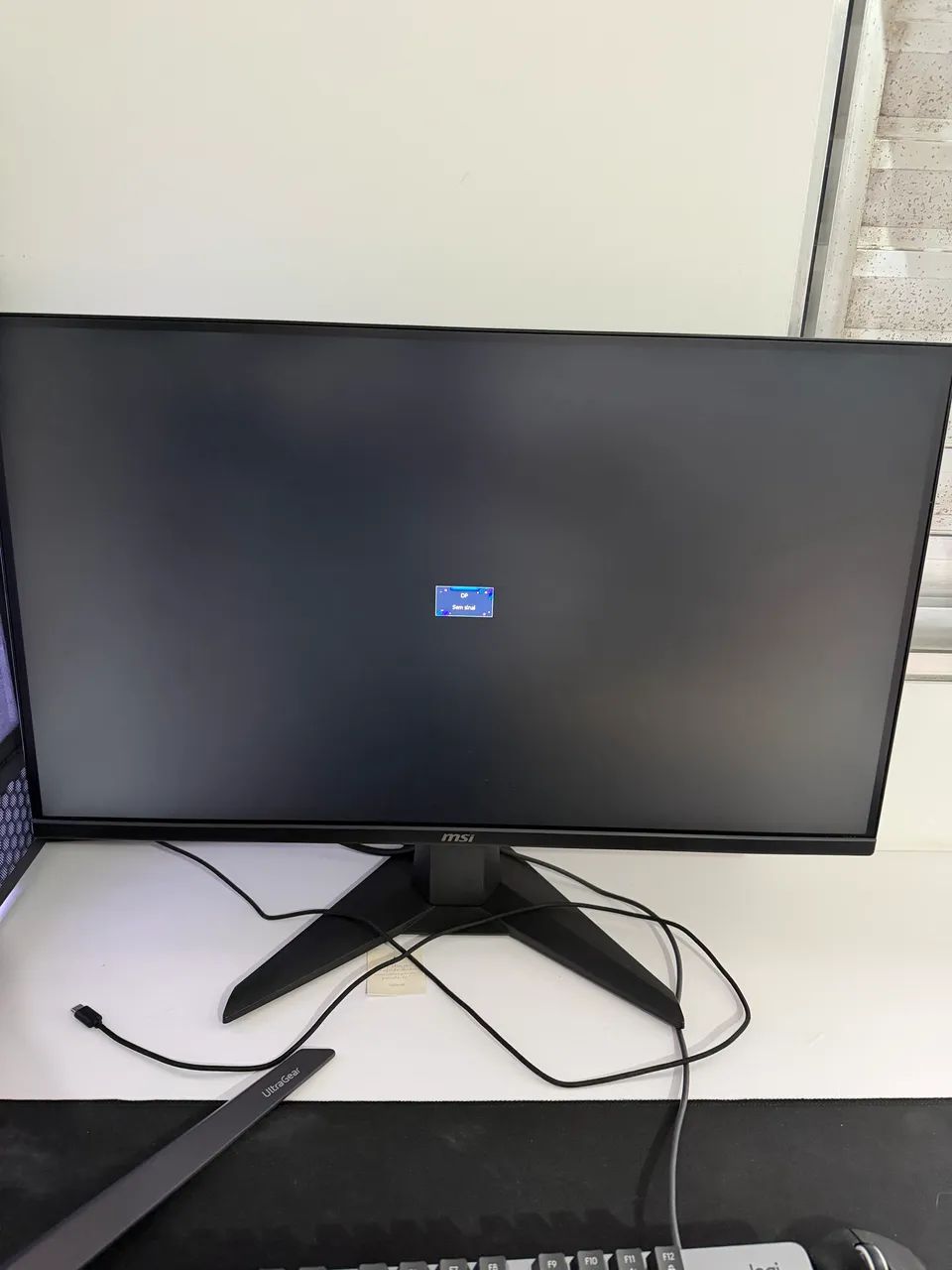Monitor MSI MAG 275 - Foto 4