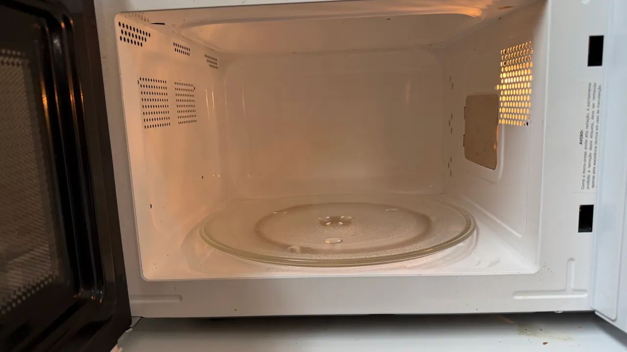 ? MICRO-ONDAS PHILCO 25L - Foto 2