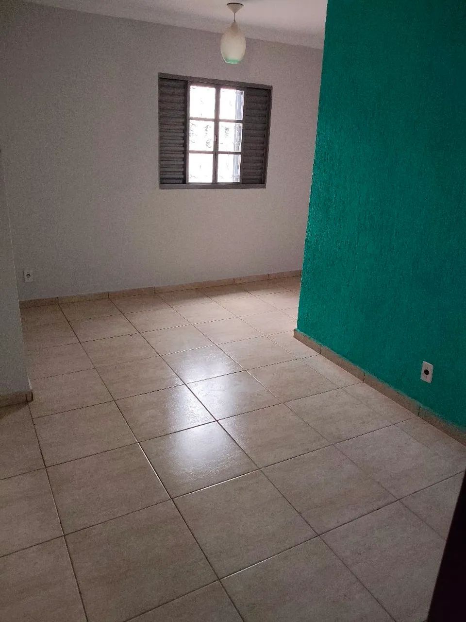 Aluga-se apto é uma kitnet de um quarto para casal. - Foto 5