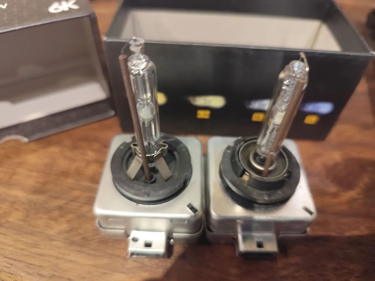 Lâmpada farol Citroen C4 Hatch 2010 xenon - Foto 2