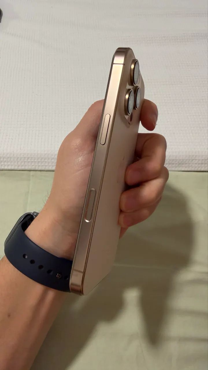 iPhone 16 Pro 128 GB (90% de Bateria) - Foto 4