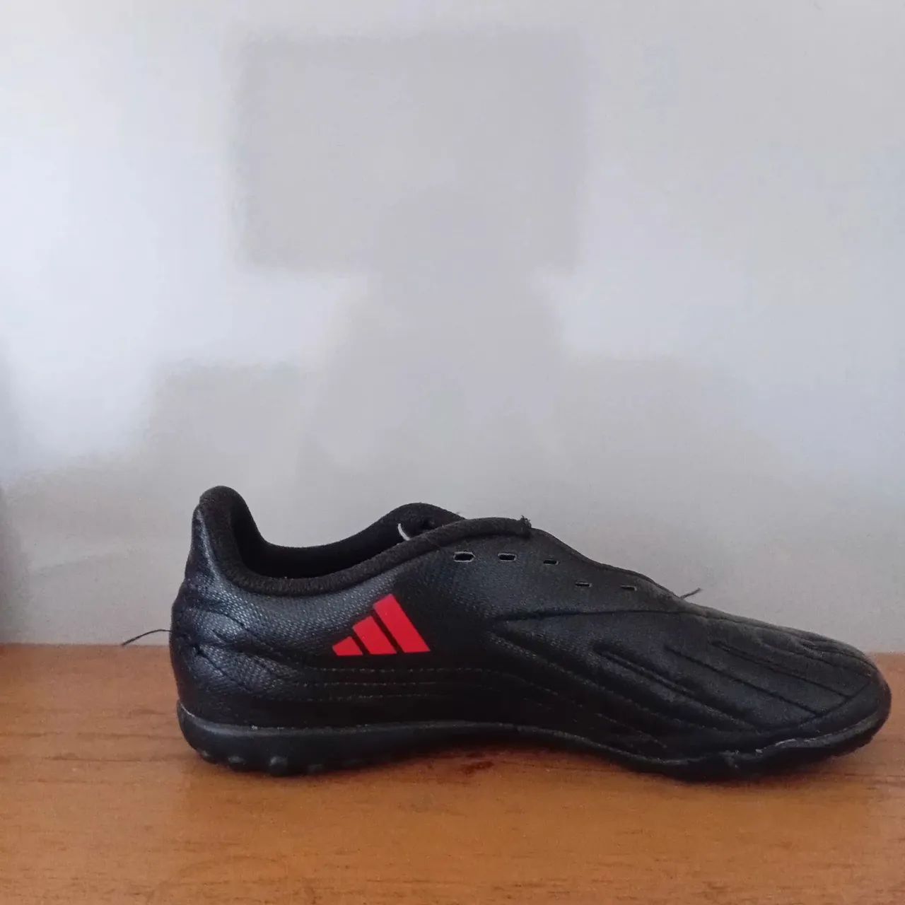 Chuteira society adidas  - Foto 3