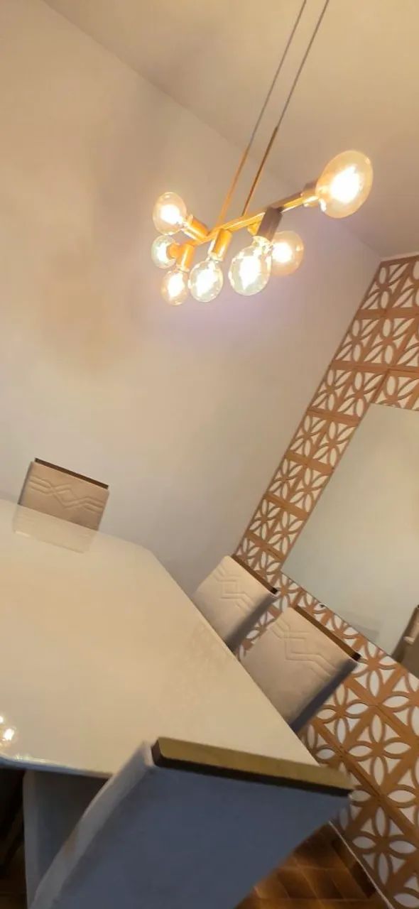 Lustre com lâmpadas - Foto 2