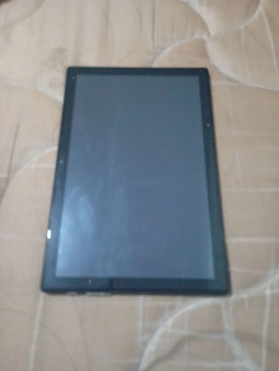 Comprei ele a 2 semanas e agora tô precisando de dinheiro e preciso vender, paguei R$2750. - Foto 3