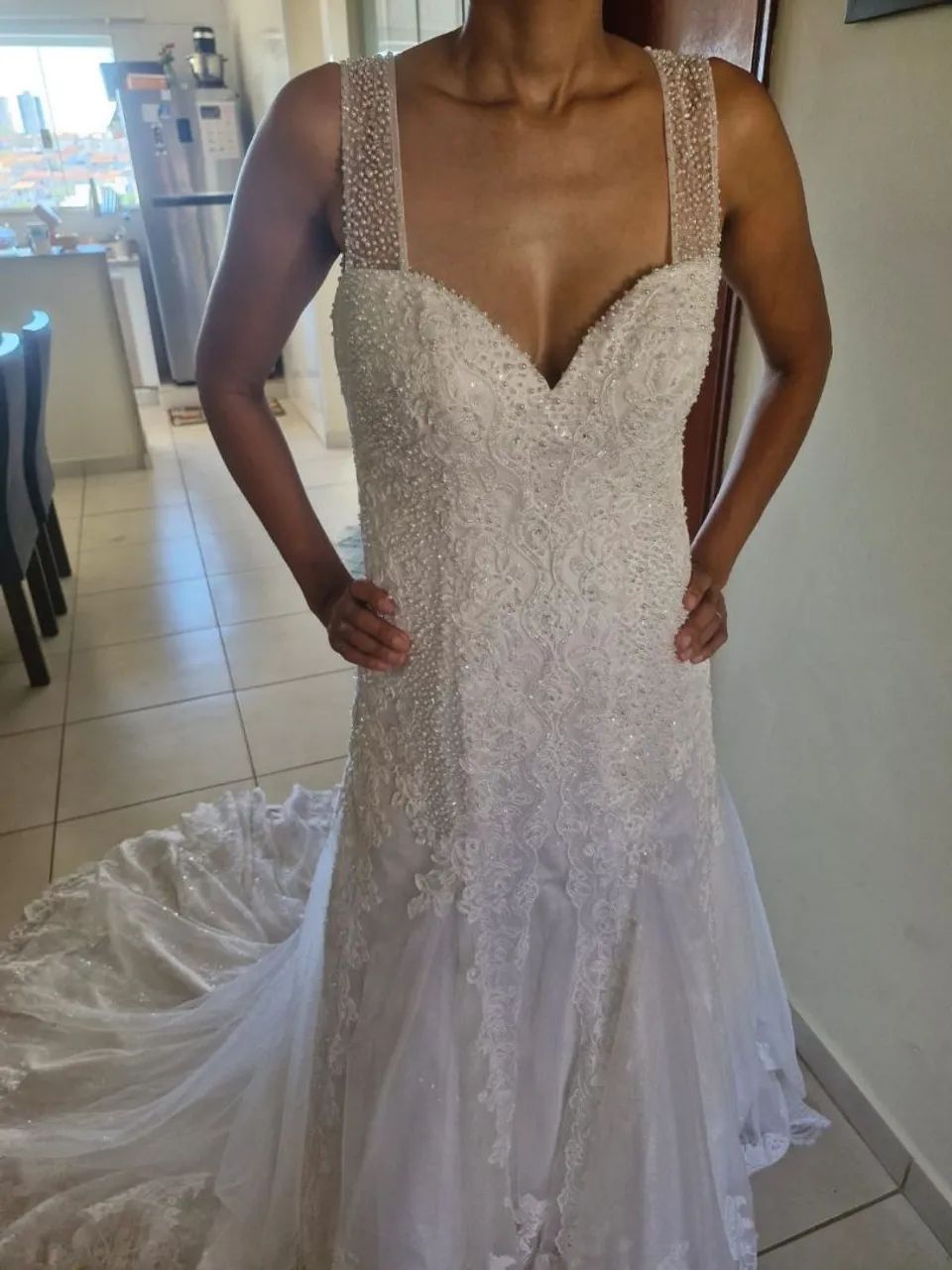Vendo vestido de noiva ótimo estado. - Foto 4
