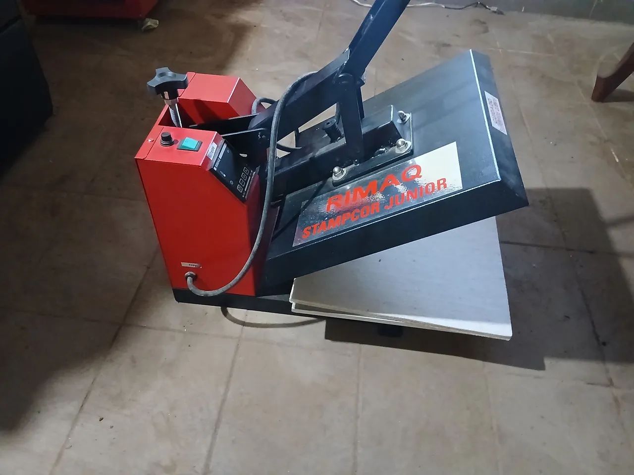 Máquina de estampar Rimaq (110V) 