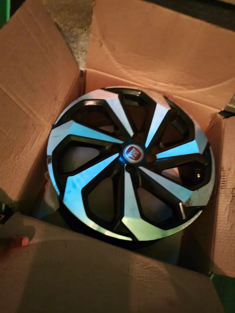 Rodas aro 17 com detalhes furação 4 - Foto 4