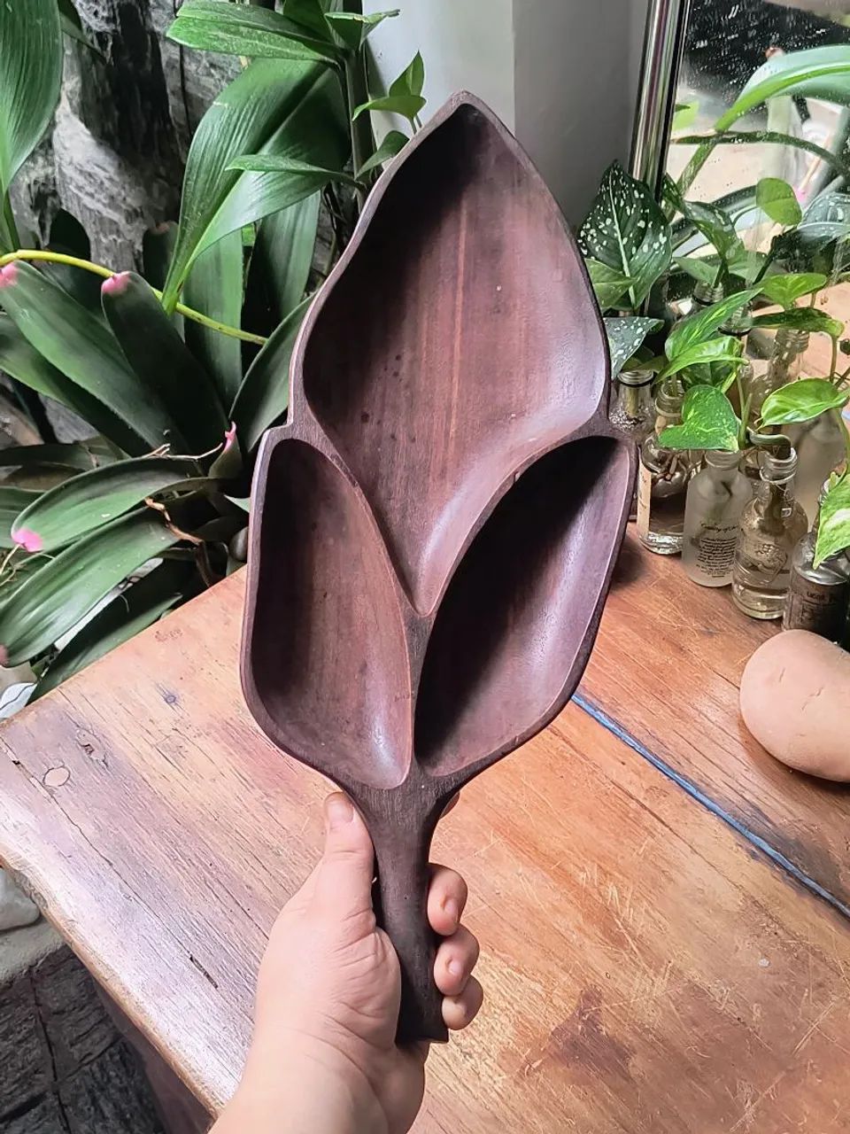 antiga petisqueira em jacarandá anos 60 belíssima rara decoração antigo antiquario lindo - Foto 4