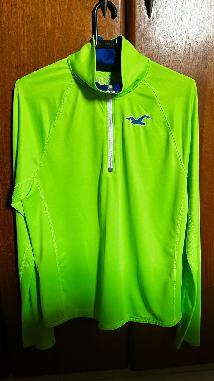 Blusa Florescente Hollister